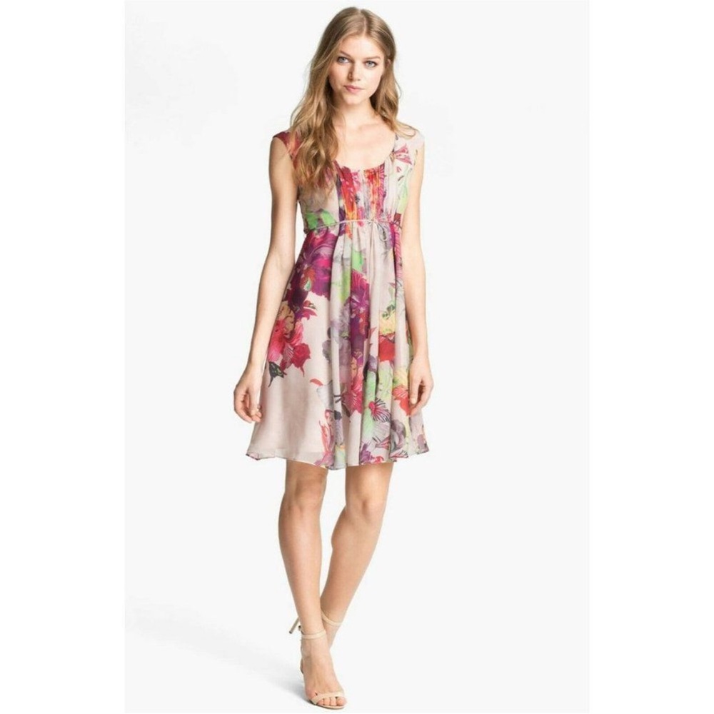 Ted Baker London Amaran in Treasured Orchid Sleeveless Floral Dress